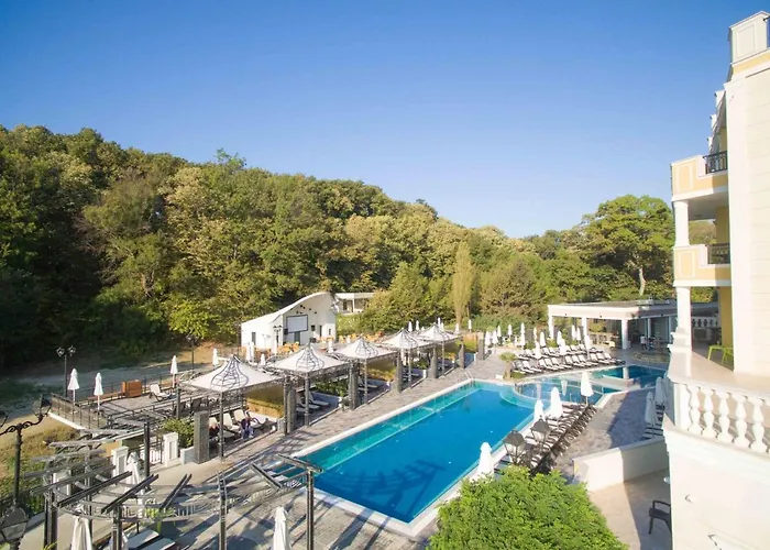 Hotel Marina White Sands 3*